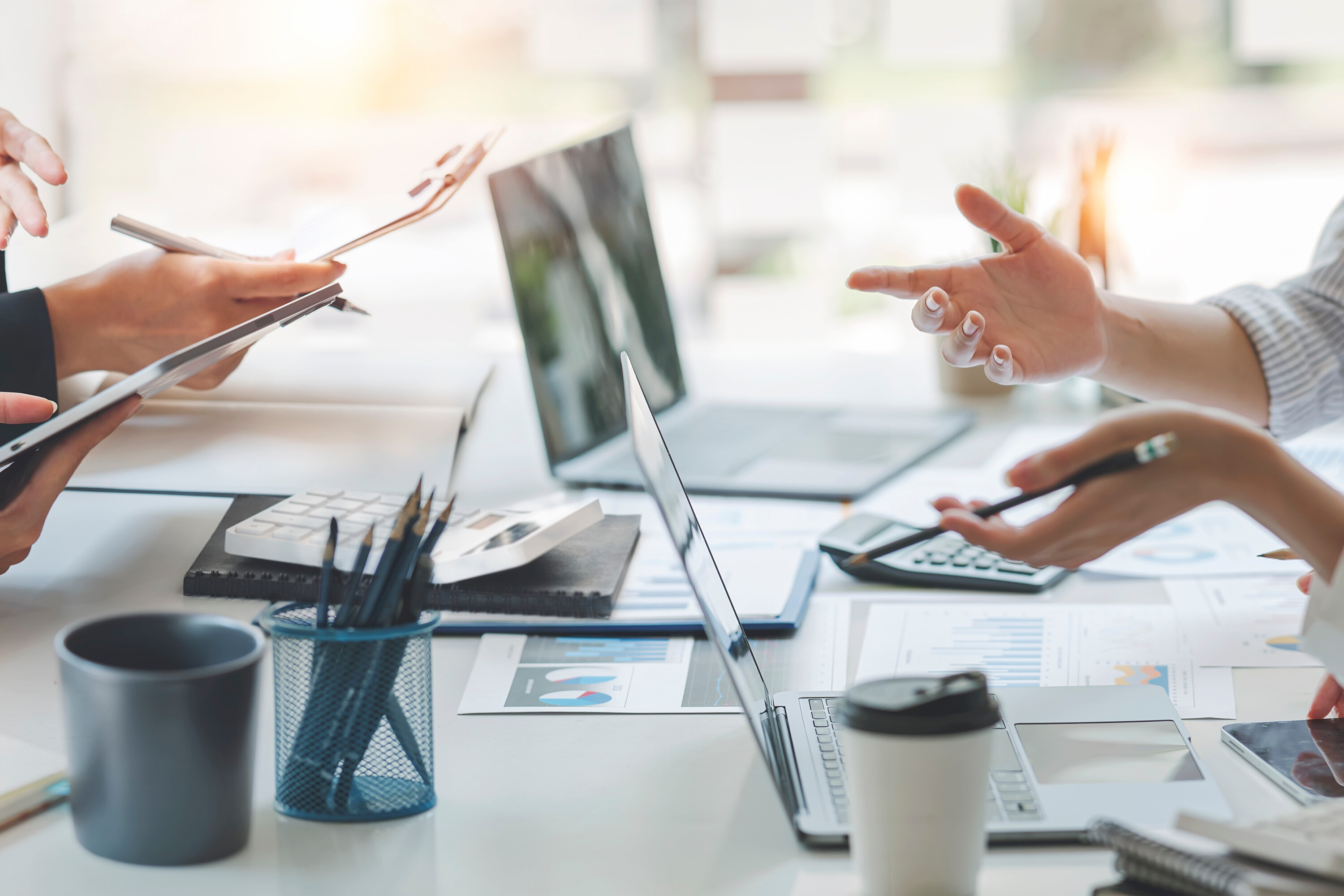 Préparation des investisseurs - <span>Maîtrisez les principes fondamentaux de la collecte de fonds pour les technologies propres grâce à notre série d'ateliers complets, conçus pour vous aider à comprendre, à vous préparer et à surmonter les défis uniques de la collecte de capitaux.</span>