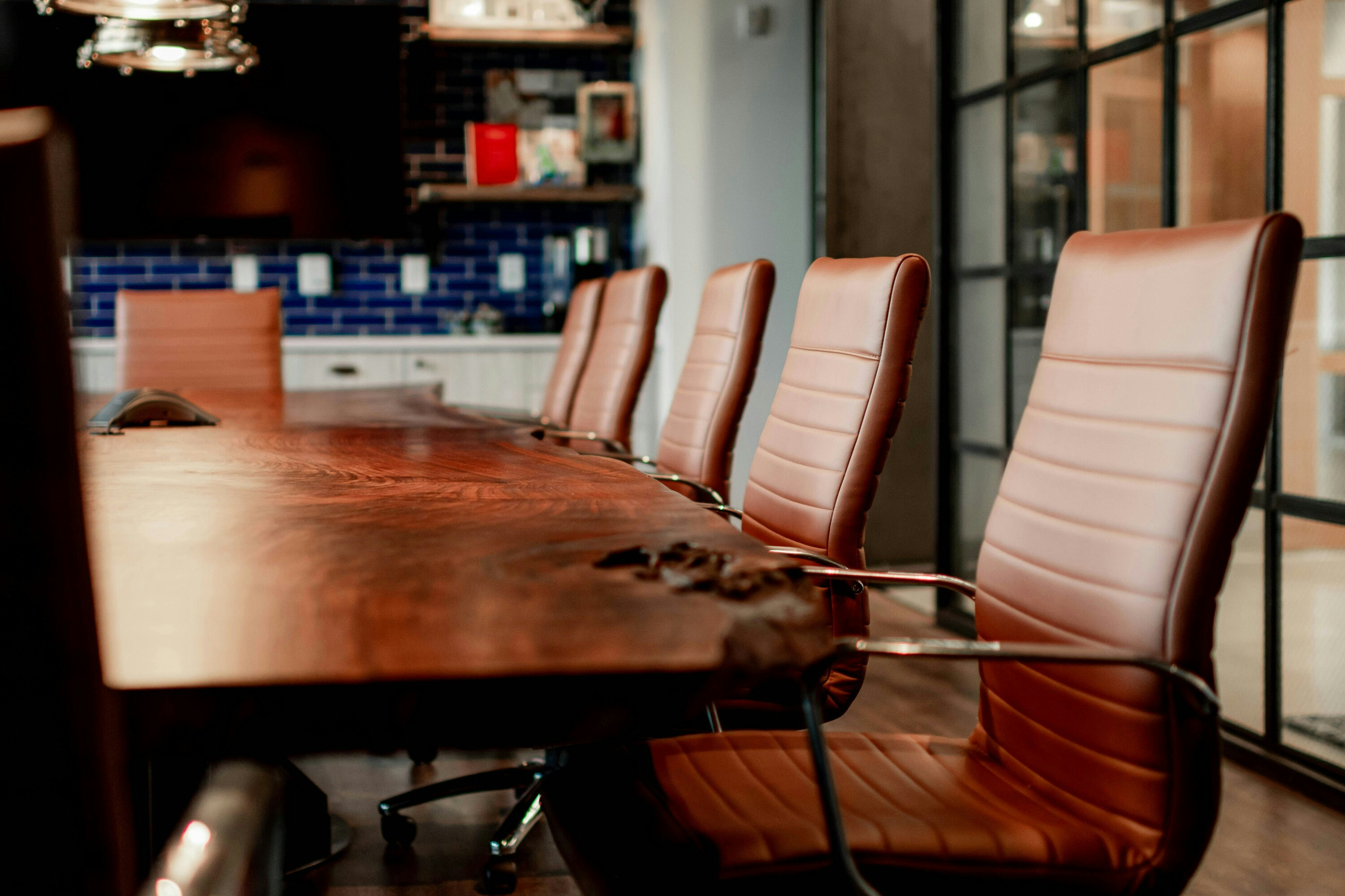 NULIFE & Foresight Venture Studio: Scaling Through Embedded Leadership