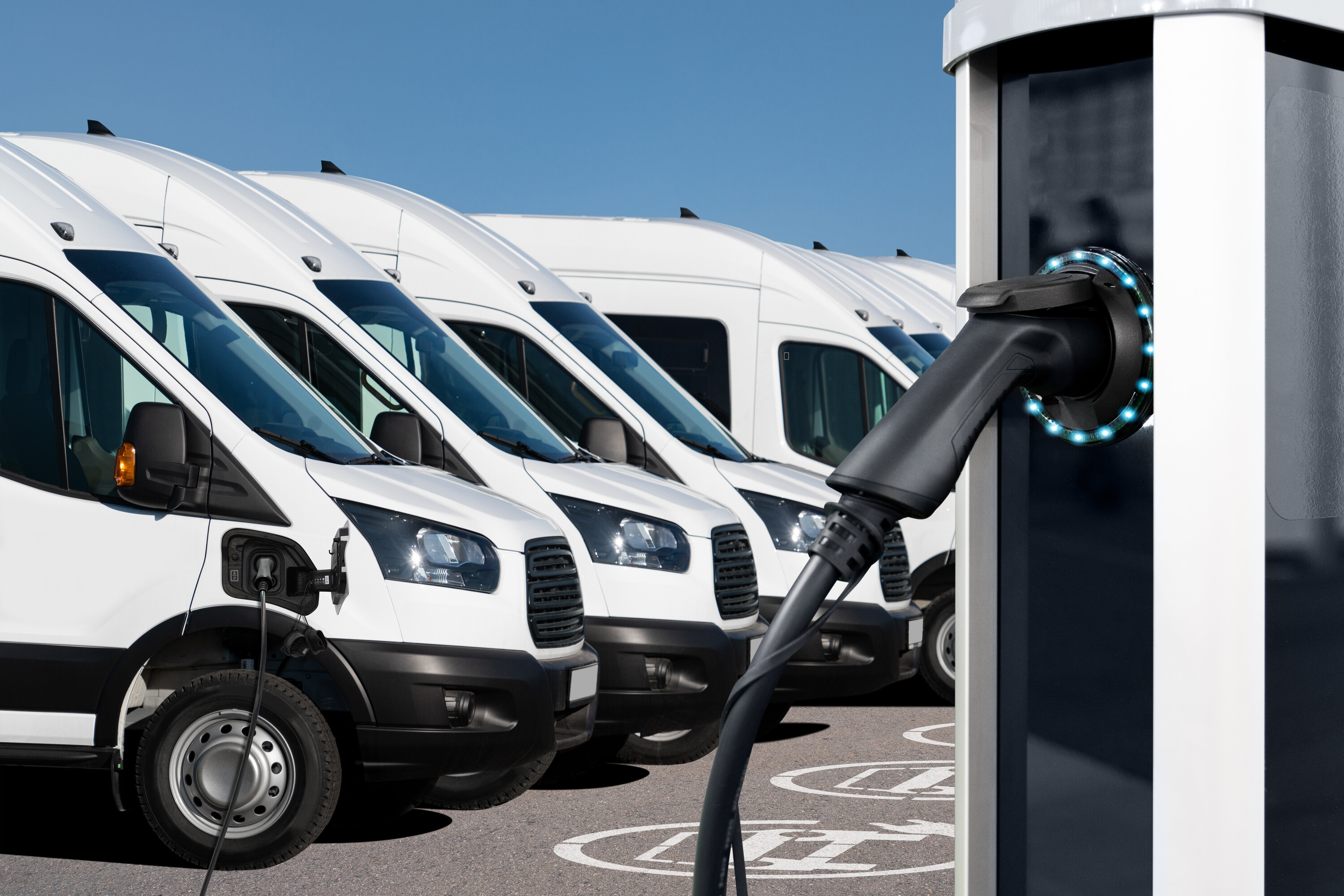 <strong>EV Fleet Survey Results</strong> - Interviews and insights from fleet operators on overnight use of third-party charging sites, identifying potential future partners and business cases.
