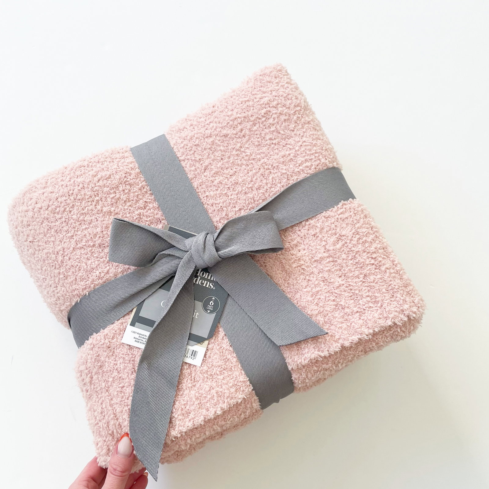 Better Homes & Gardens Cozy Knit Throw