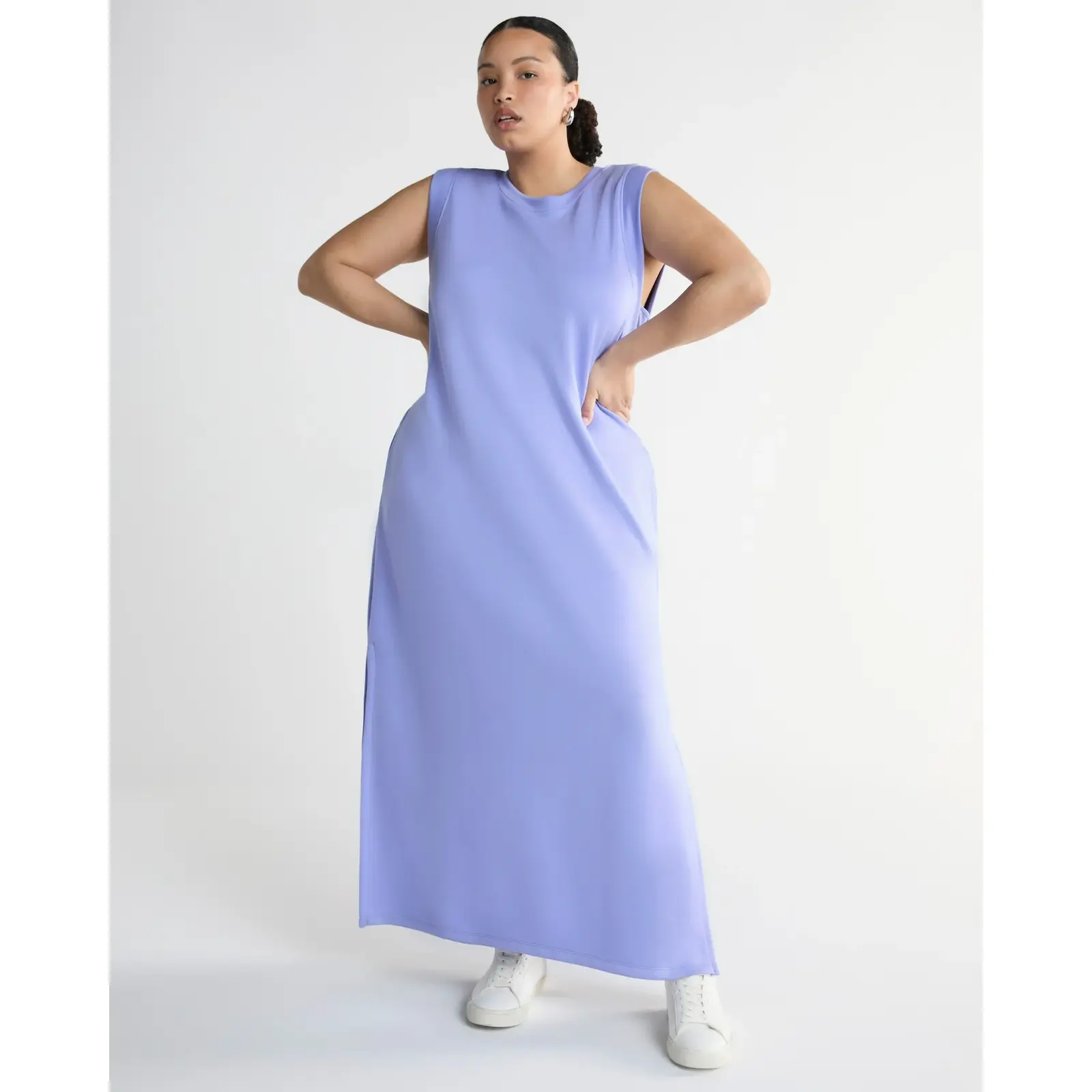 Scoop Women’s Plus Ultimate ScubaKnit Sleeveless Maxi Dress