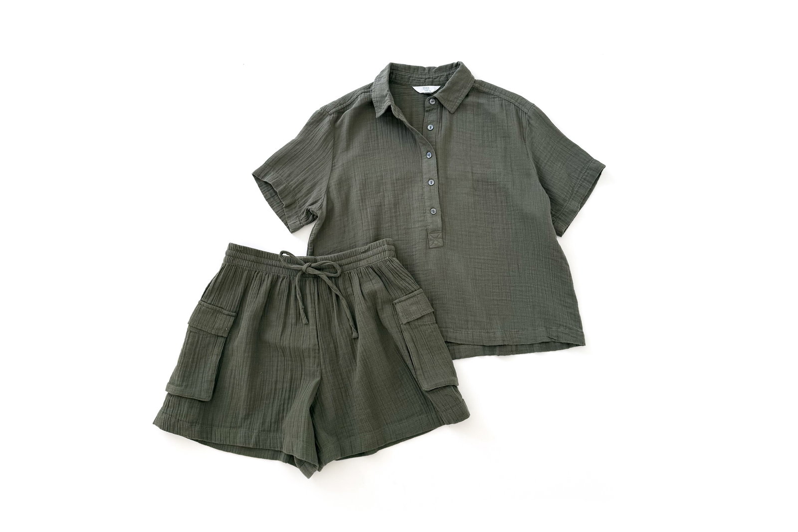 Time and Tru Gauze Cargo Shorts