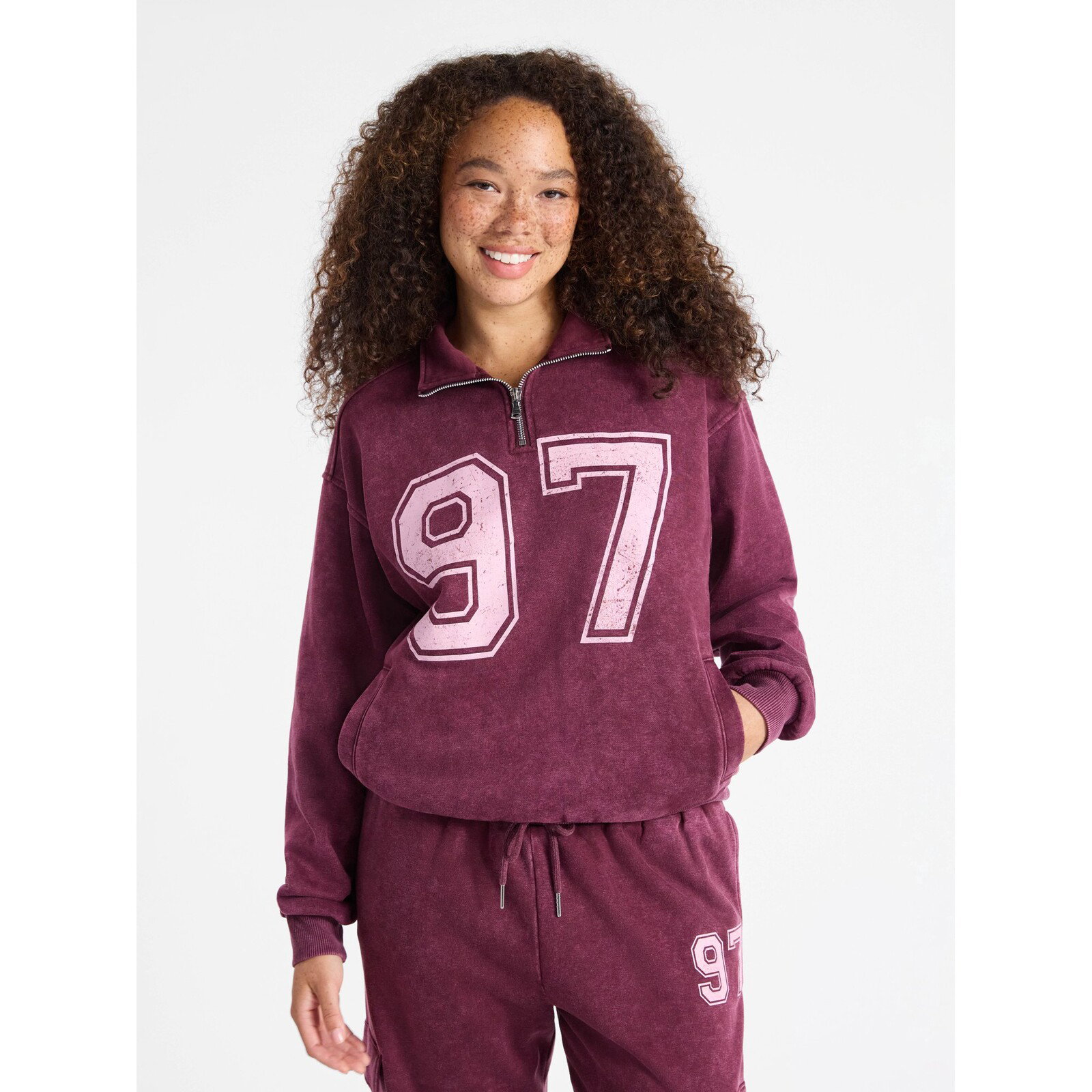 No Boundaries Mineral Wash Quarter Zip-Up Graphic Pullover Sweatshirt