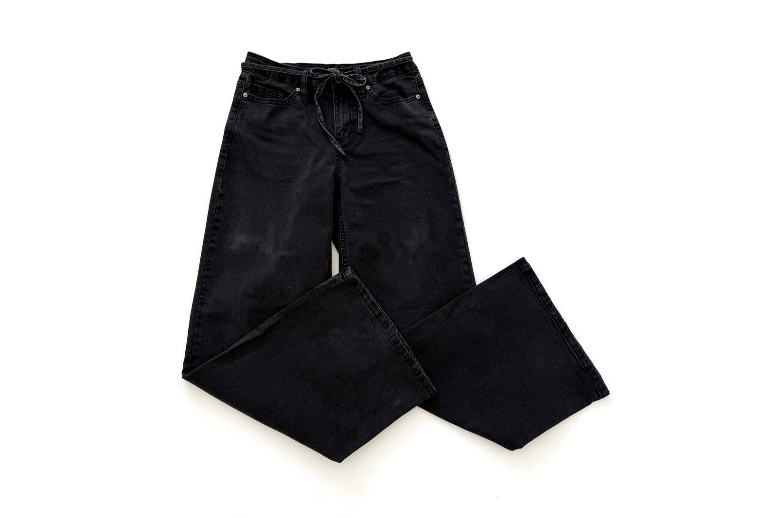Madden NYC Tie Belt Jeans