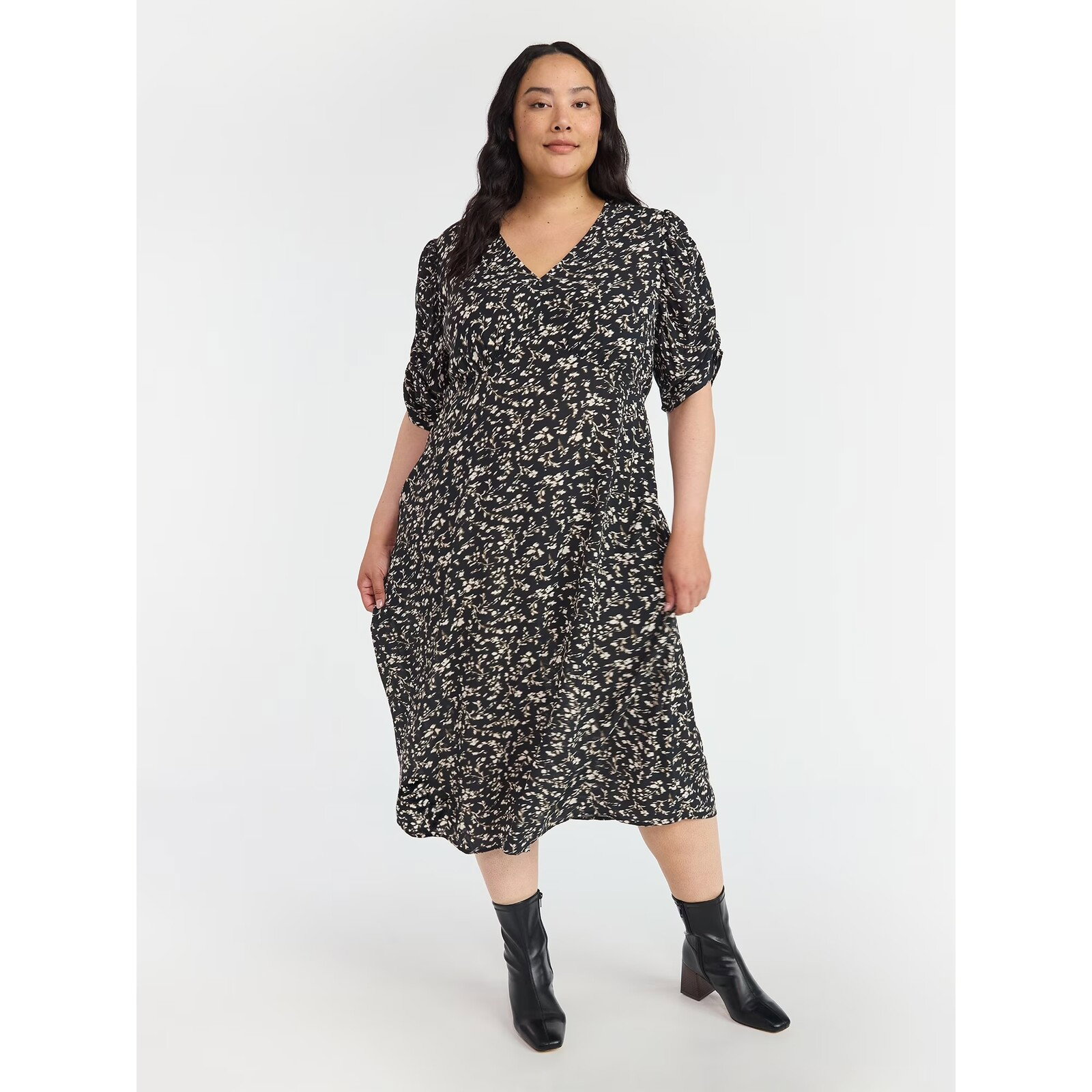 Time and Tru Midi Dress with Ruched Sleeves