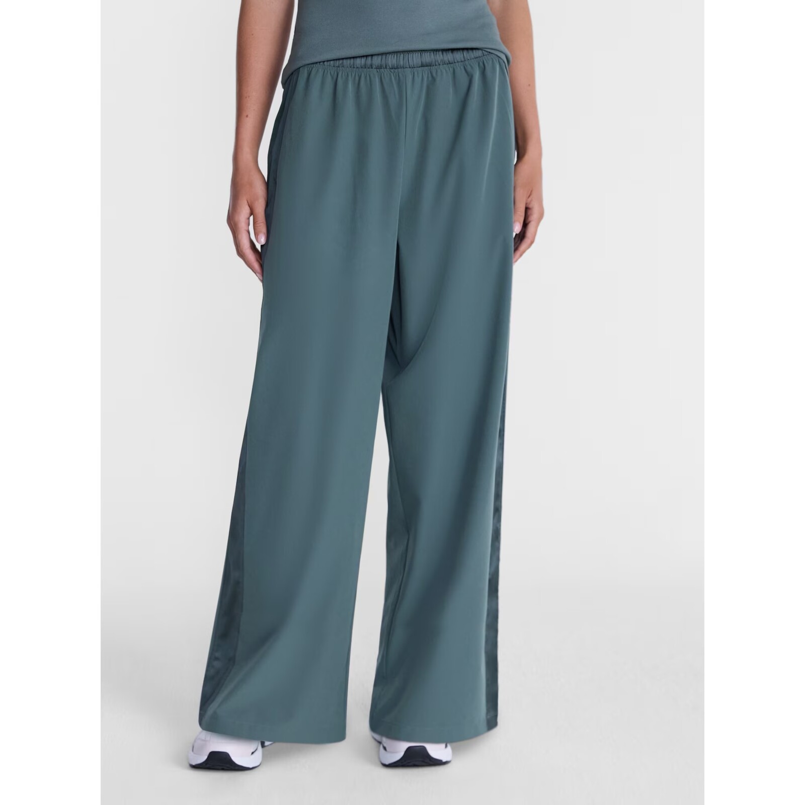 Avia Sheen FeatherStretch Pant