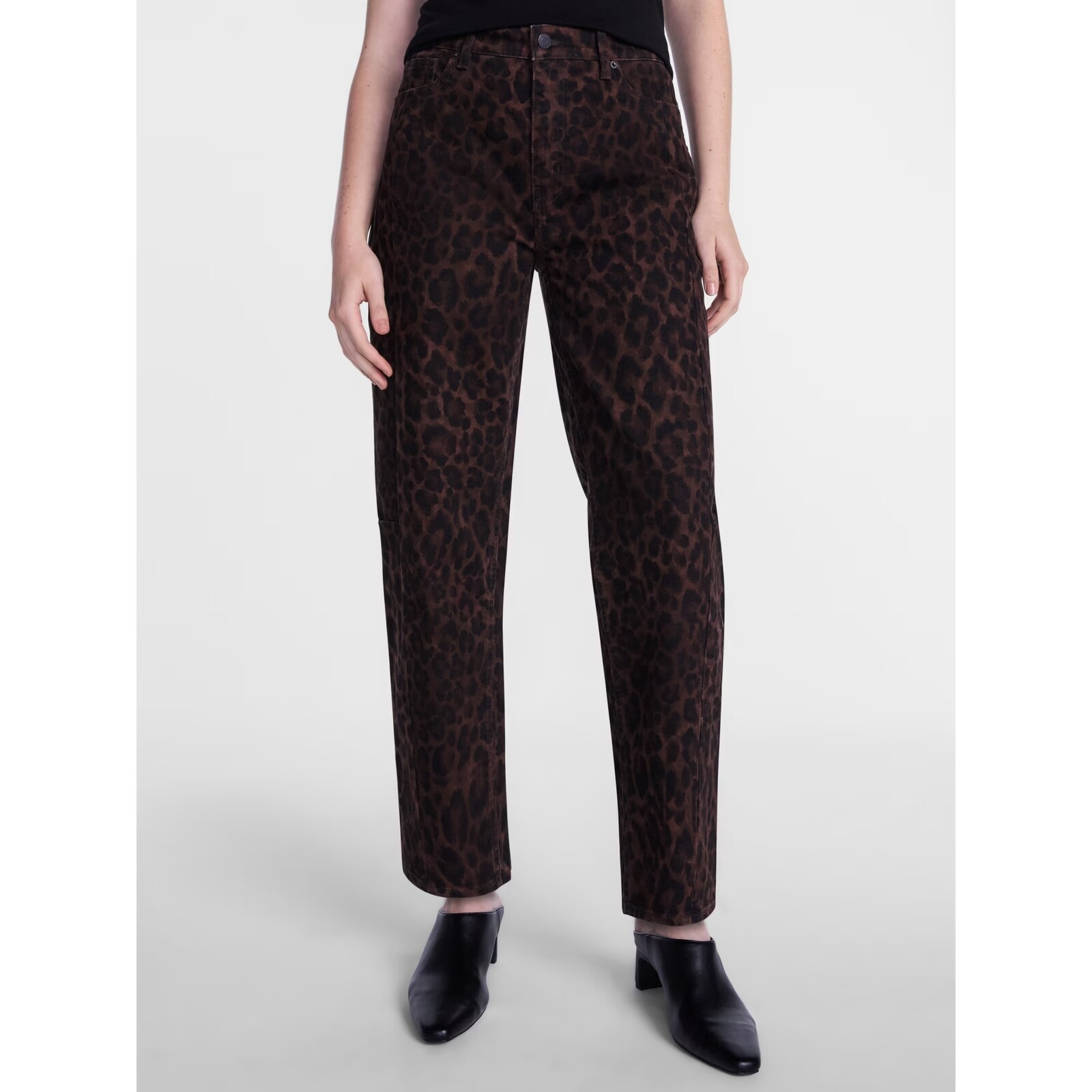 Scenario High Rise Barrel Jeans