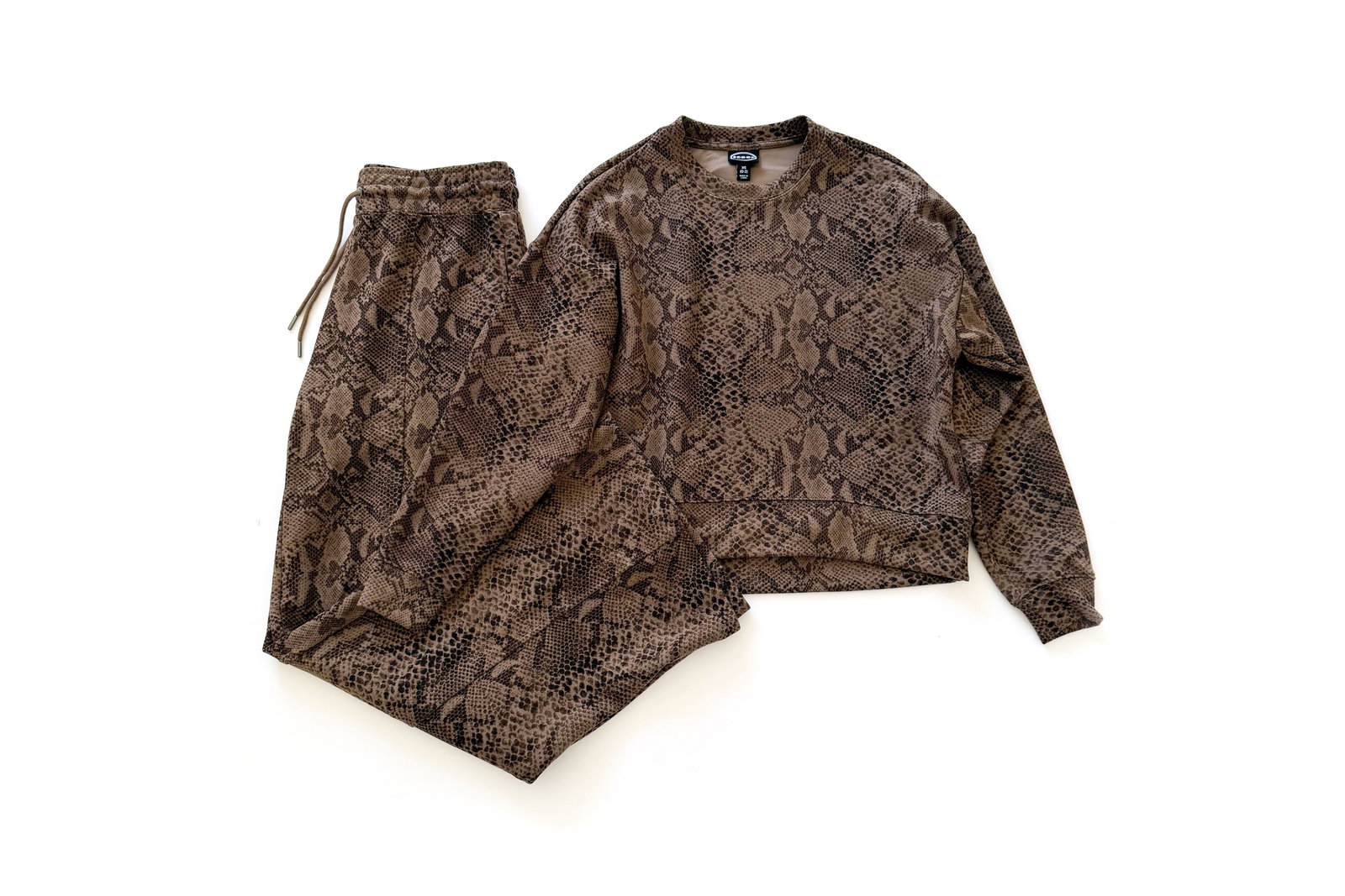 Scoop Scubaknit Cropped Sweatshirt & Wide Leg Tie Waist Pants