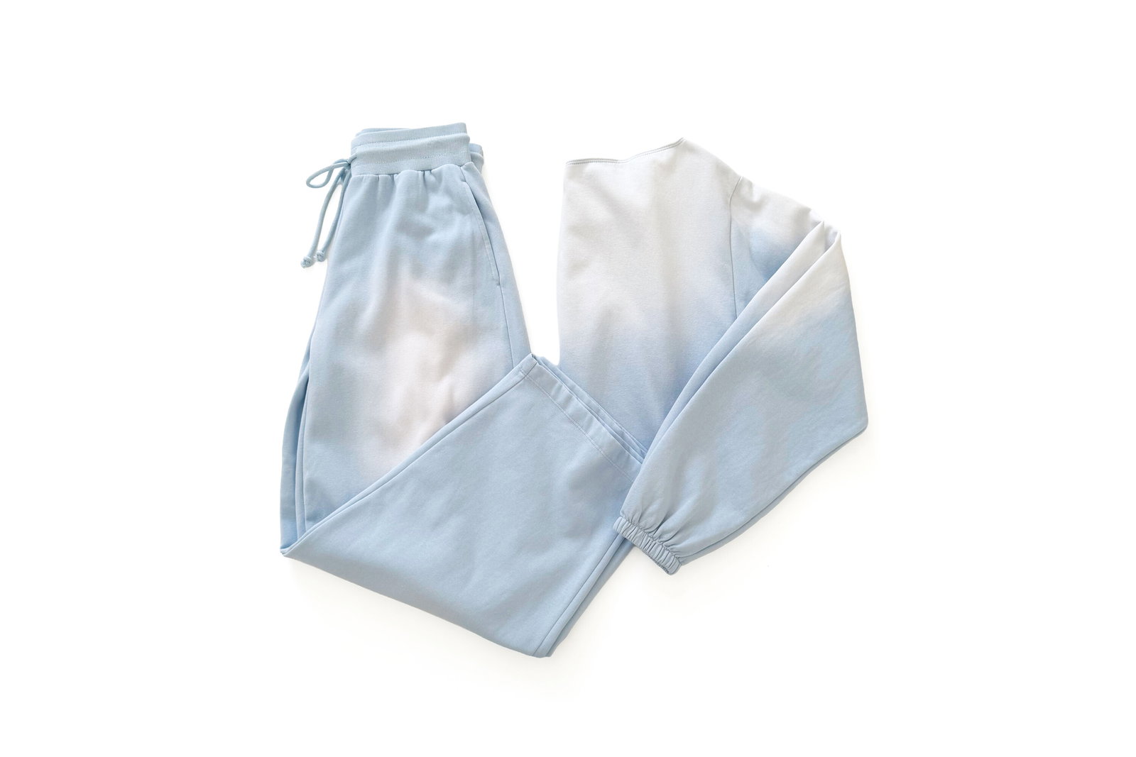 No Boundaries Mineral Wash Top & Fleece Barrel Pants