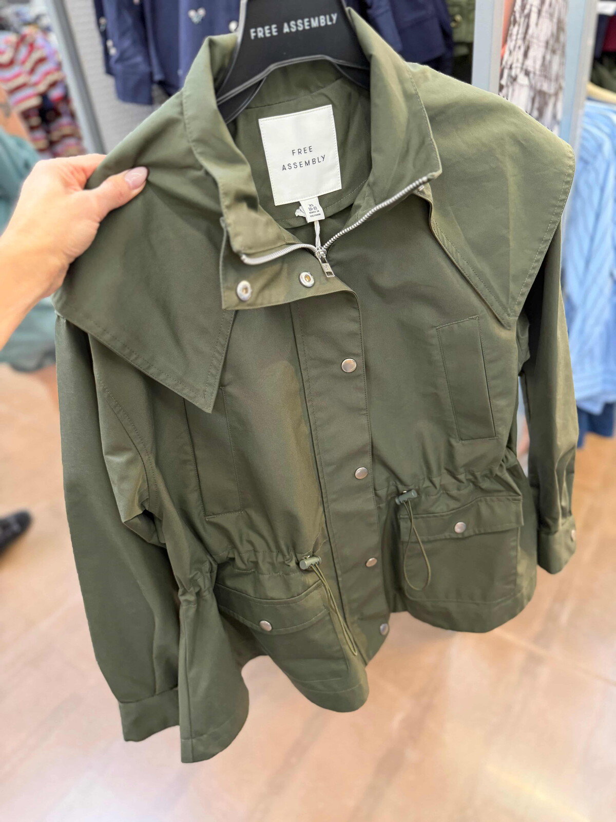 Free Assembly cinched utility jacket with hood in olive green at Walmart