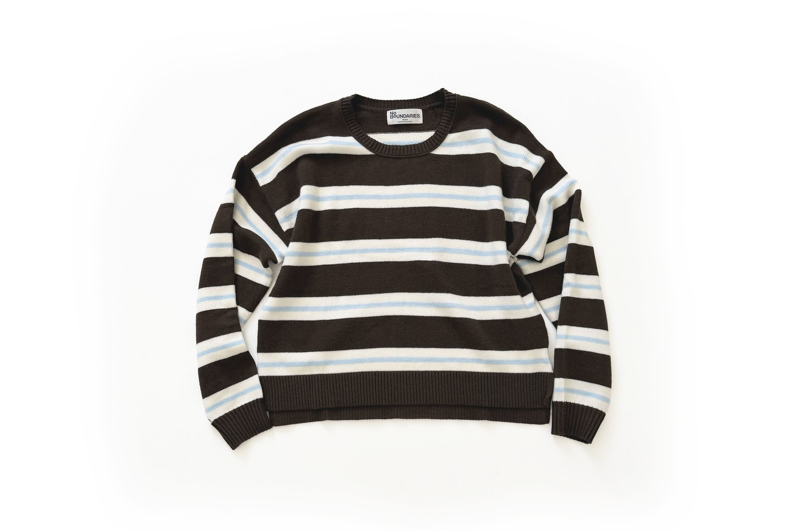 No Boundaries Essential Crewneck Sweater